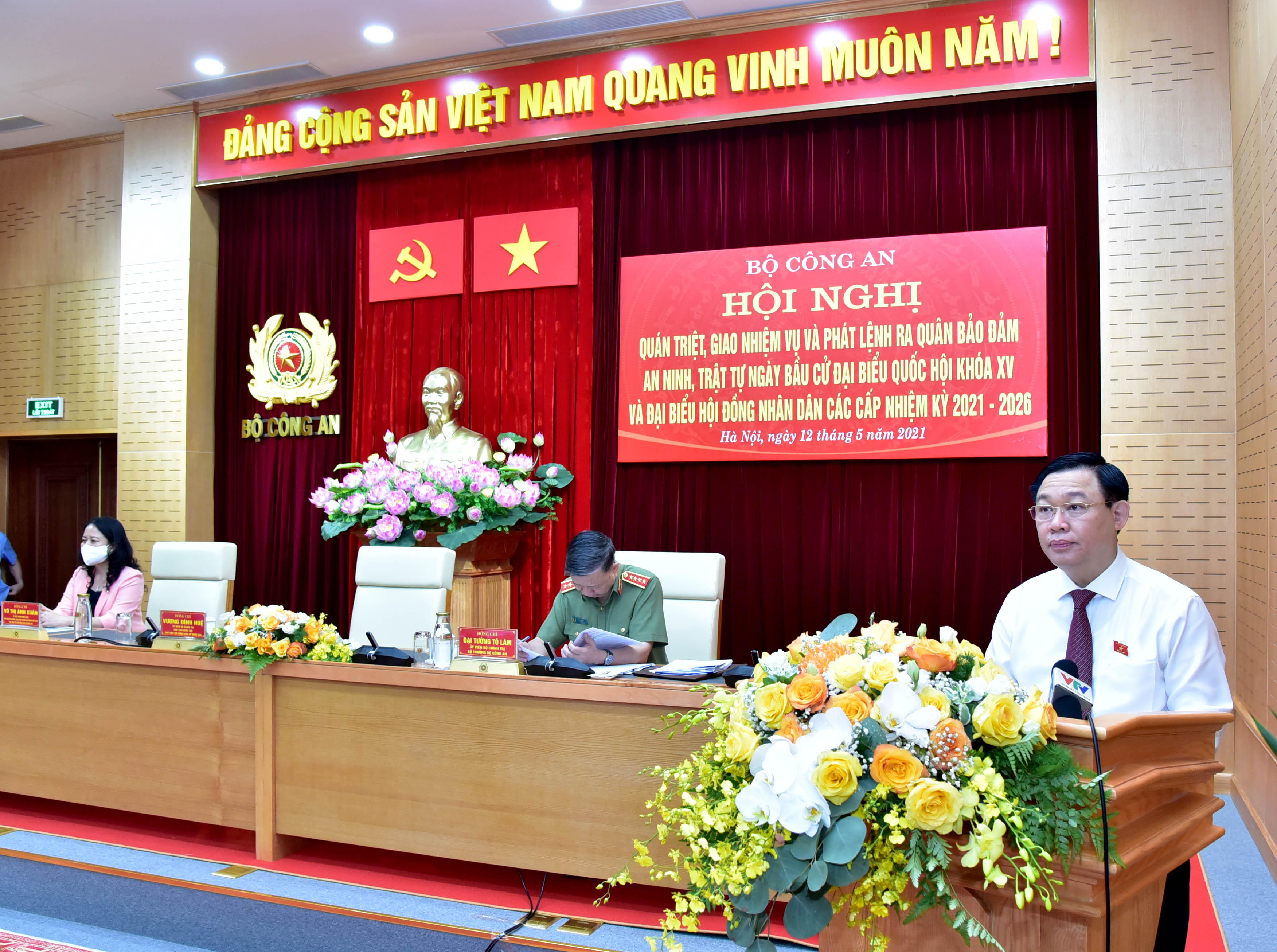 Bảo đảm an ninh, trật tự để tổ chức thành công cuộc bầu cử (*)